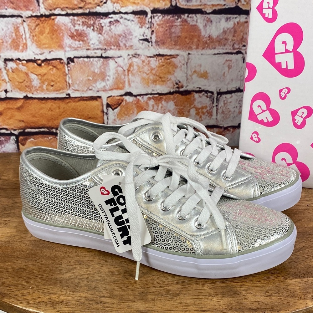 Gotta Flurt Disco 11 Metallic Silver Sequin Low-Top Dance Canvas Sneakers Sz 9 - Picture 3 of 13